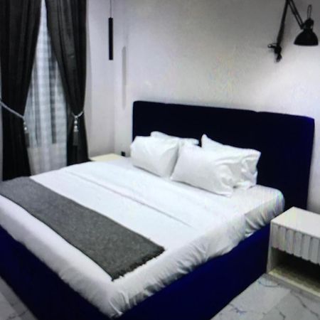 Villa Toscana Luxe Gra Port Harcourt Buitenkant foto