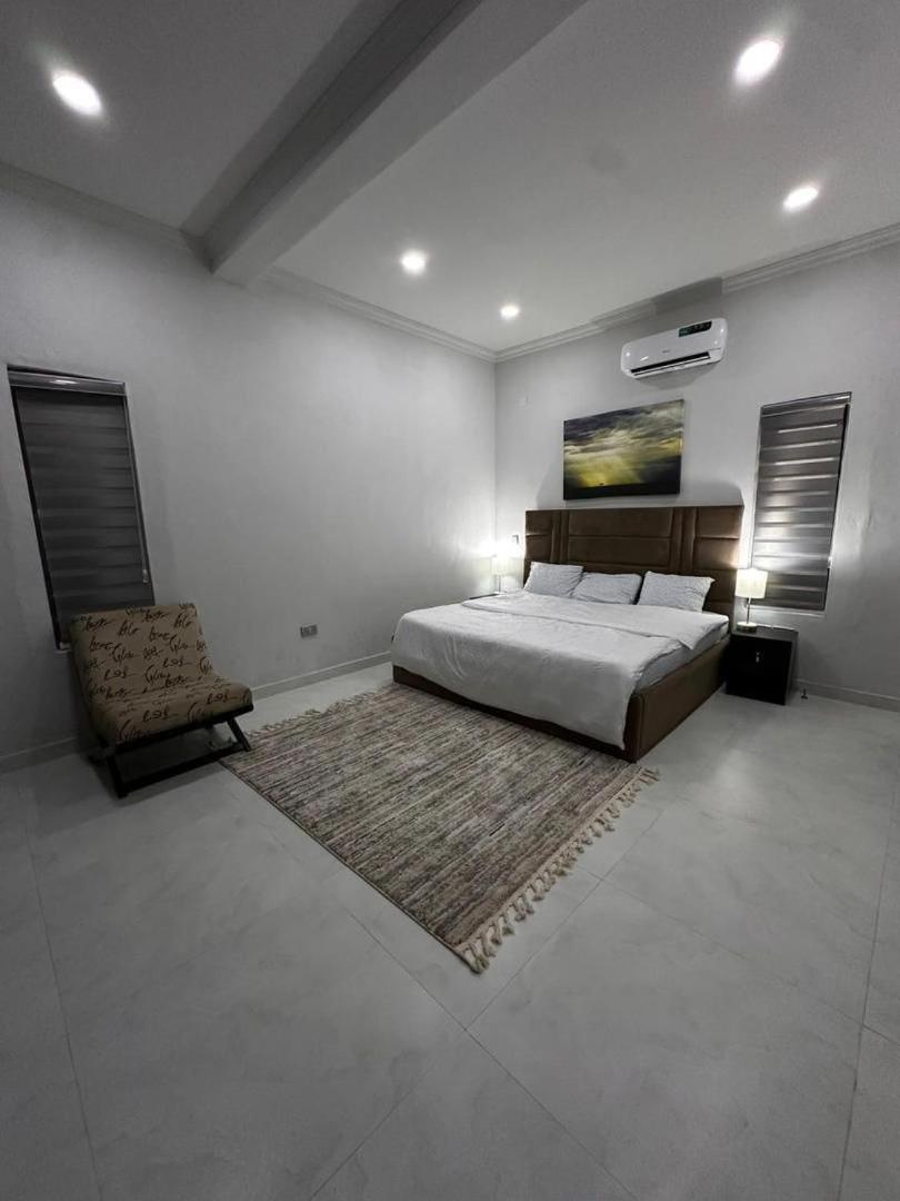 Villa Toscana Luxe Gra Port Harcourt Buitenkant foto