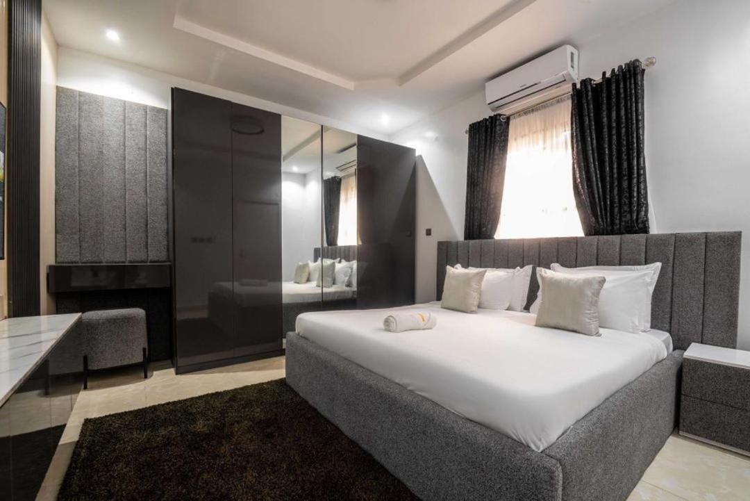 Villa Toscana Luxe Gra Port Harcourt Buitenkant foto