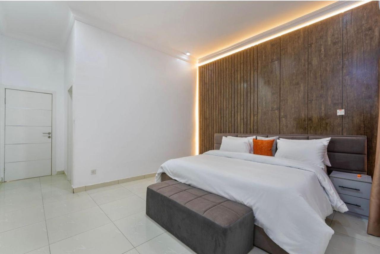 Villa Toscana Luxe Gra Port Harcourt Buitenkant foto