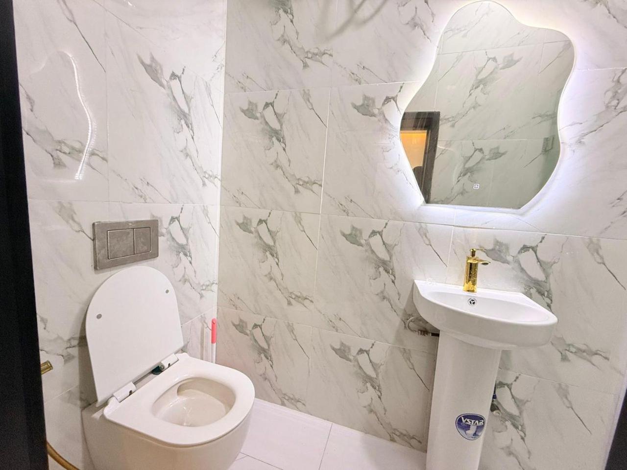 Villa Toscana Luxe Gra Port Harcourt Buitenkant foto