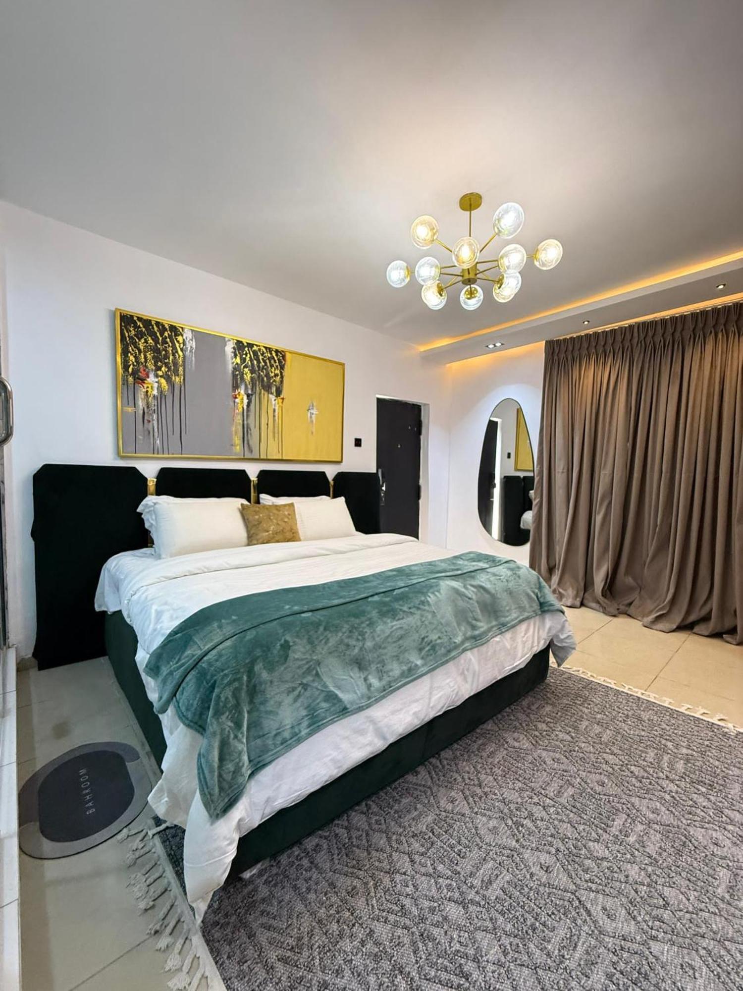 Villa Toscana Luxe Gra Port Harcourt Buitenkant foto