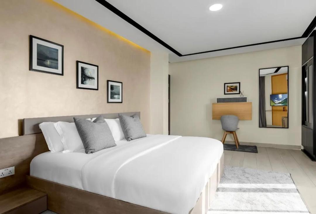Villa Toscana Luxe Gra Port Harcourt Buitenkant foto